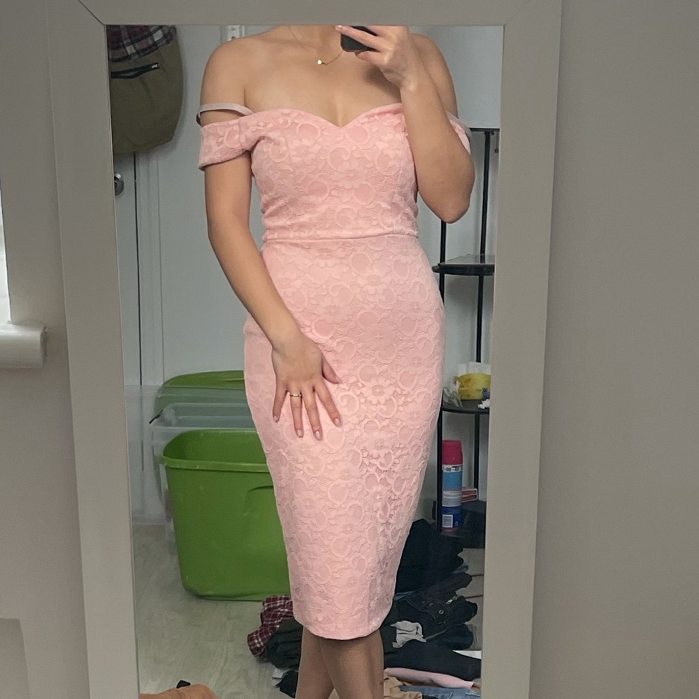 ASOS Pink Lace Off the Shoulder Dress Size 4